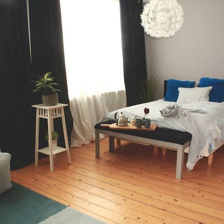 Hotel Akmens stāsti / Stone stories Kaltene Esterno foto